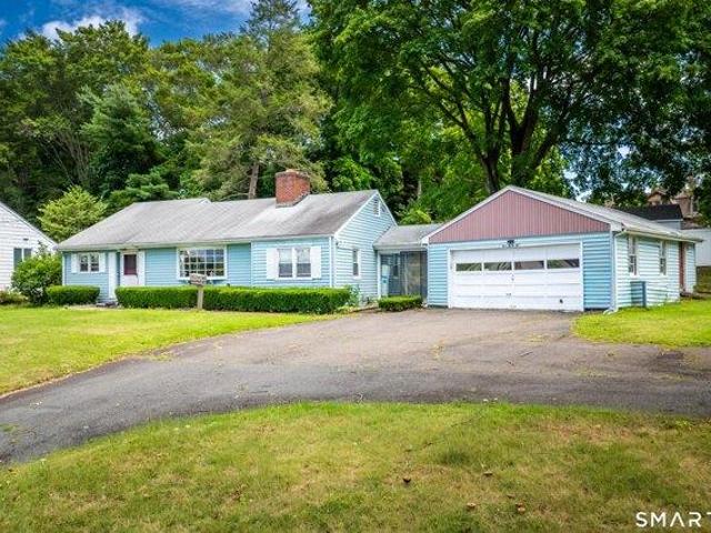 house with 3 bedroom, West Hartford CT ES105649244
