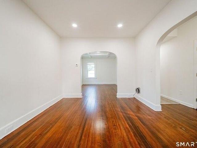 house with 3 bedroom, West Haven CT ES105497706