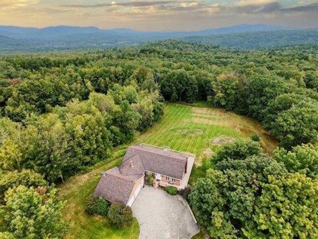 house with 3 bedroom, West Paris ME ES105631017