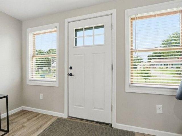 house with 3 bedroom, West Springfield MA ES105258468