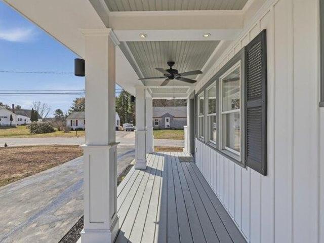 house with 3 bedroom, Westbrook ME ES105679233