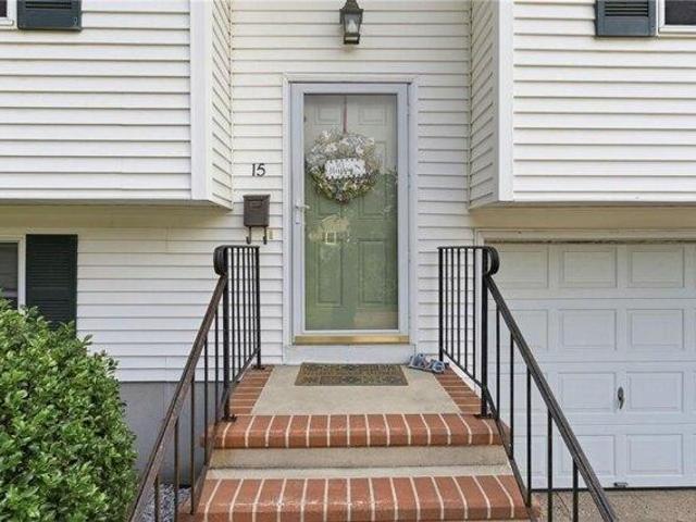 house with 3 bedroom, Westerly RI ES104853014