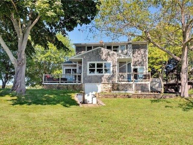 house with 3 bedroom, Westerly RI ES105548793