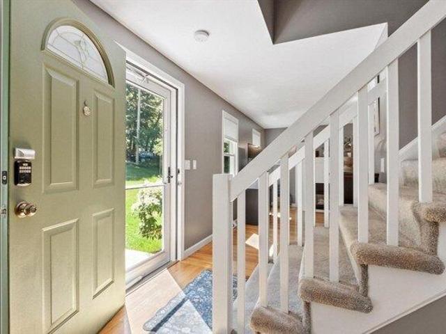 house with 3 bedroom, Westford MA ES105496879