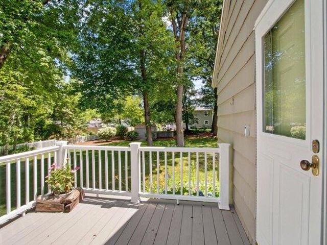 house with 3 bedroom, Westford MA ES105438548