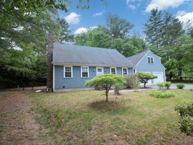 house with 3 bedroom, Westport MA ES104909383