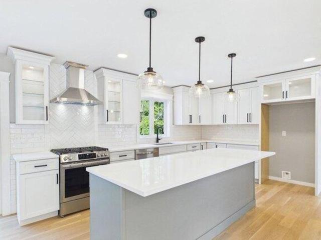 house with 3 bedroom, Westport MA ES105629513