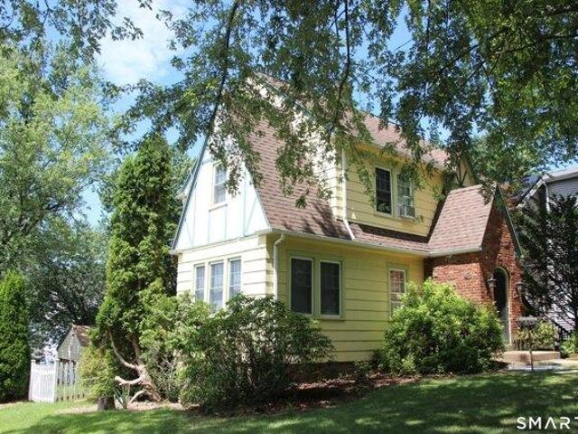 house with 3 bedroom, Wethersfield CT ES104848974