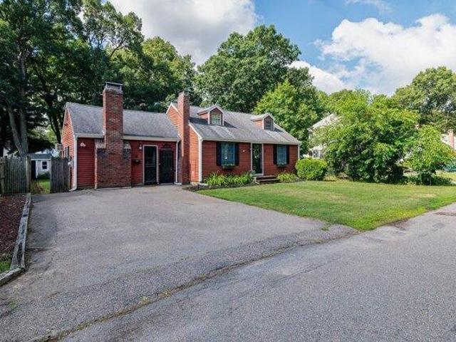house with 3 bedroom, Weymouth MA ES105514131