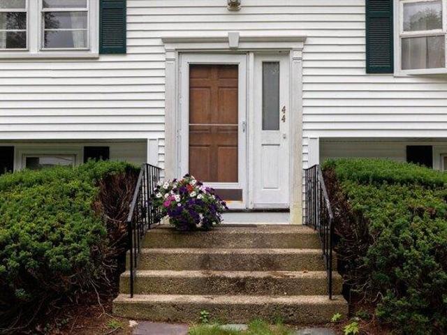 house with 3 bedroom, Weymouth MA ES105537073