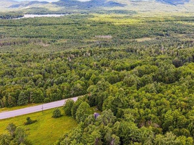 house with 3 bedroom, Whitefield NH ES105579436