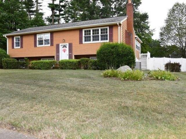 house with 3 bedroom, Whitman MA ES105560028