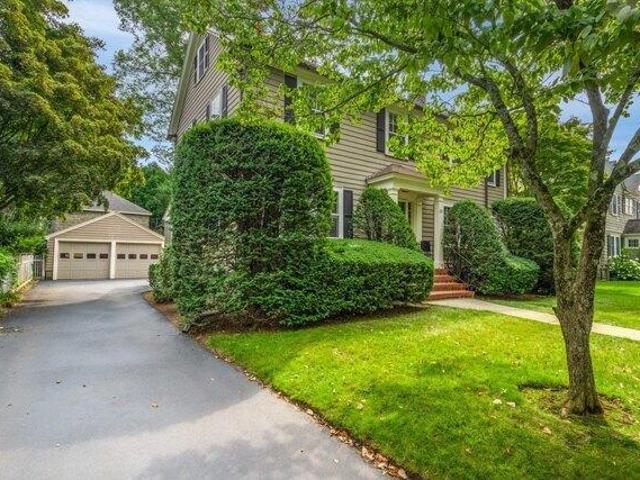 house with 3 bedroom, Winchester MA ES105573920