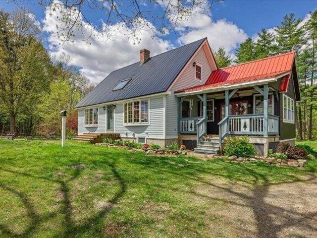 house with 3 bedroom, Winchester NH ES105474695