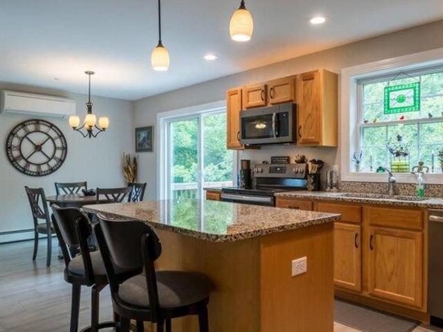 house with 3 bedroom, Windham ME ES105587193