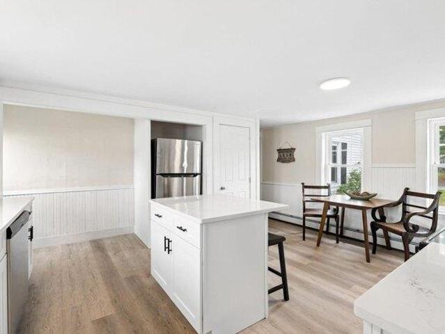 house with 3 bedroom, Windham ME ES105588995