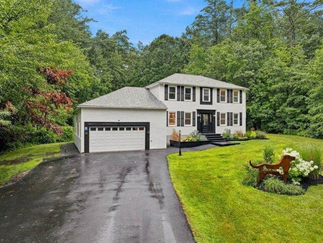 house with 3 bedroom, Windham NH ES105631421