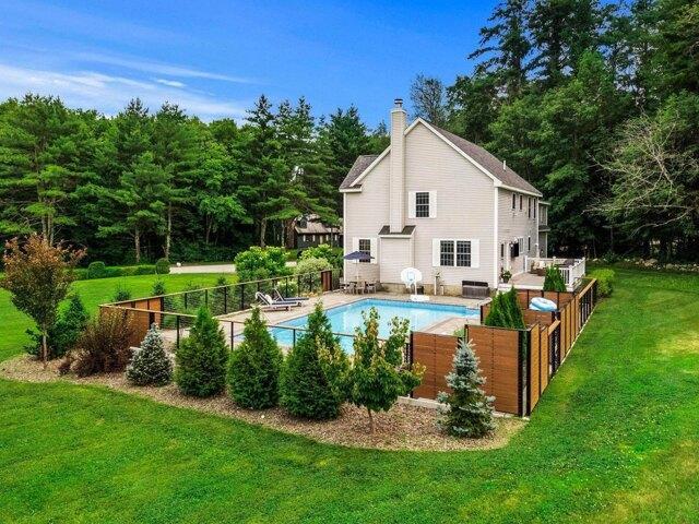 house with 3 bedroom, Windham NH ES105650692