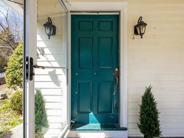 house with 3 bedroom, Wilton CT ES105474600