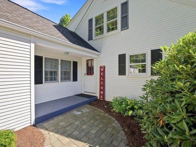 house with 3 bedroom, Wilbraham MA ES105330439