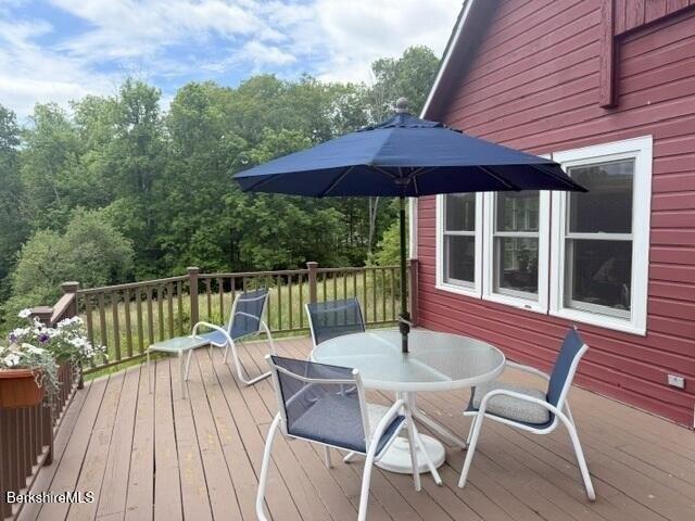 house with 3 bedroom, Williamstown MA ES104605780