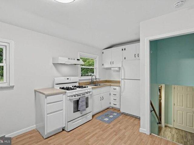house with 3 bedroom, Williamstown NJ ES105279140