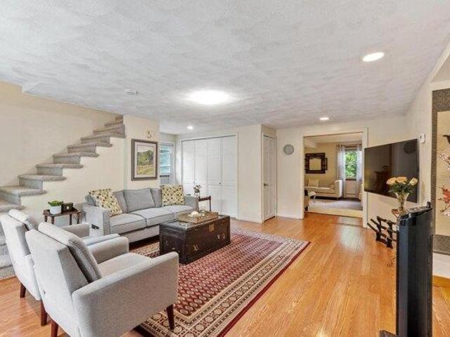 house with 3 bedroom, Wilmington MA ES105628932