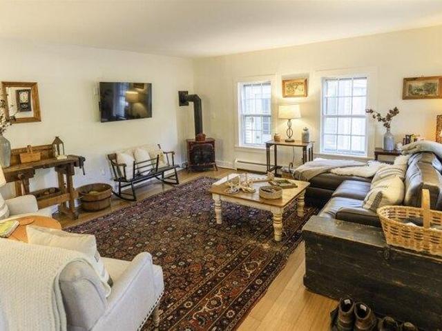 house with 3 bedroom, Woodstock VT ES104478576