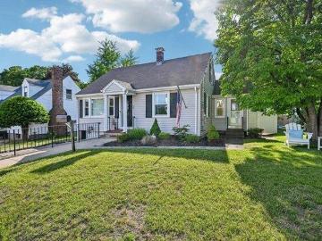 house with 3 bedroom, Woburn MA ES103496807