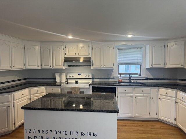 house with 3 bedroom, Woburn MA ES105417085