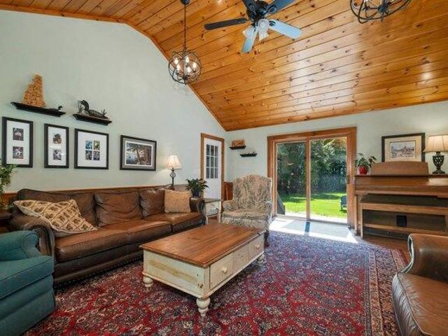 house with 3 bedroom, Wolfeboro NH ES105493004