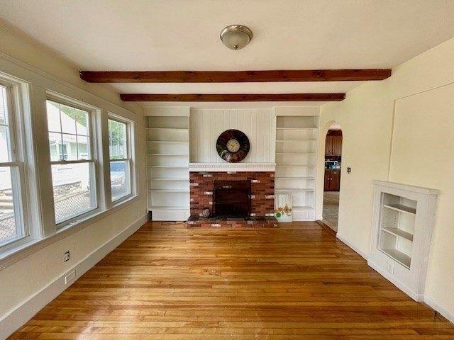 house with 3 bedroom, Worcester MA ES104441482