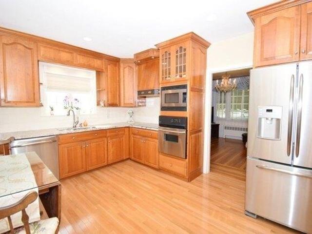 house with 3 bedroom, Worcester MA ES105418723