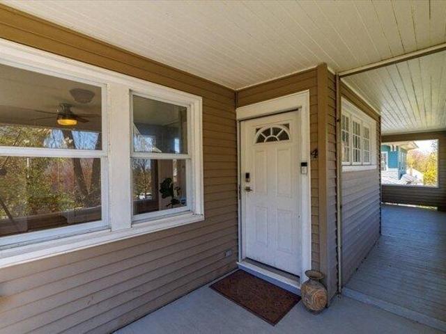 house with 3 bedroom, Worcester MA ES105350736