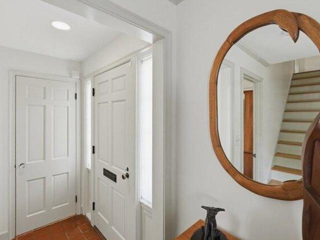 house with 3 bedroom, Worcester MA ES105352089