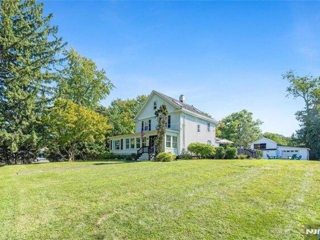 house with 3 bedroom, Wyckoff NJ ES105560468
