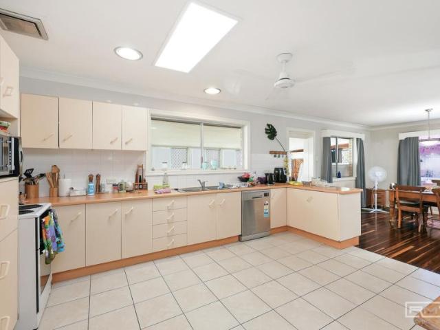 For Rent 3 Bedroom House Yeppoon QLD DS101672490