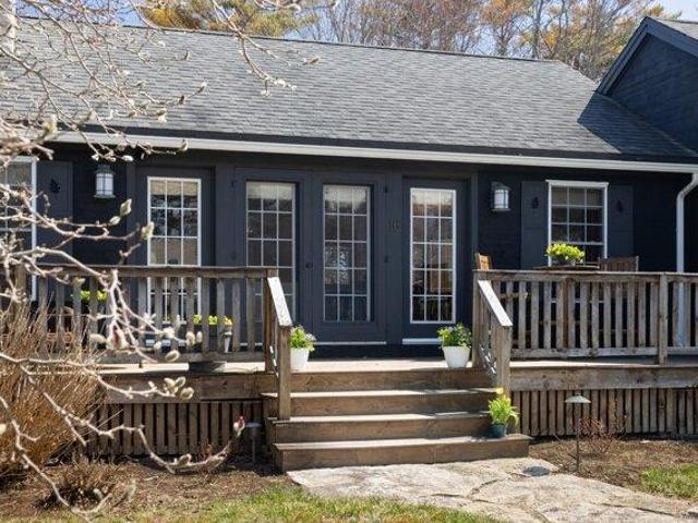 house with 3 bedroom, York ME ES104810266