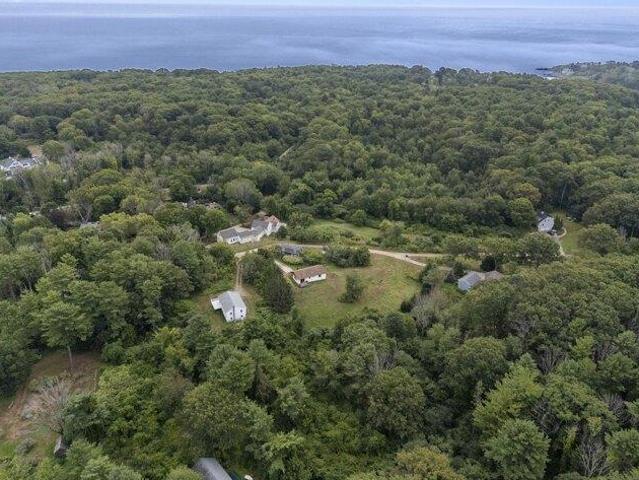 house with 3 bedroom, York ME ES105474053