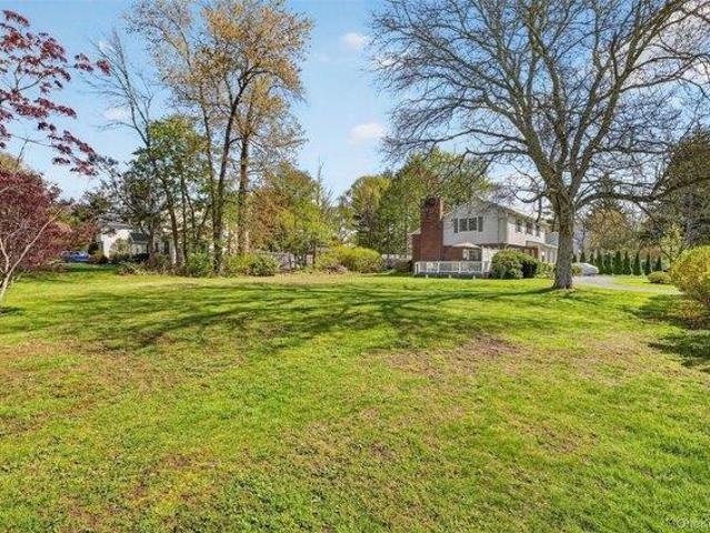 house with 3 bedroom, Yorktown Heights NY ES105275846