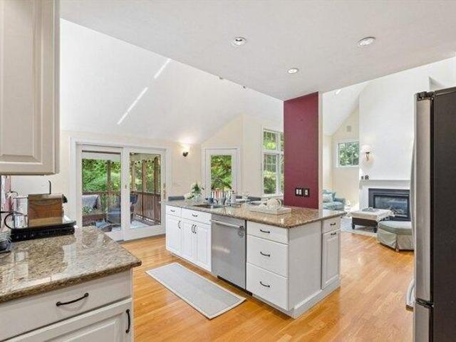 house with 3 bedroom, Acton MA ES105320278