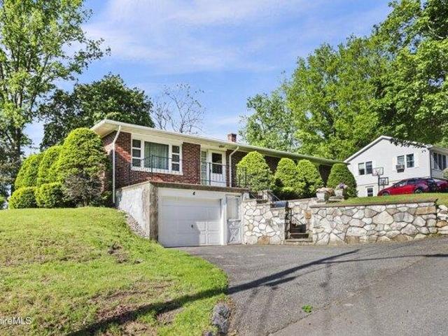 house with 3 bedroom, Adams MA ES104604848