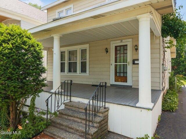 house with 3 bedroom, Albany NY ES105288708