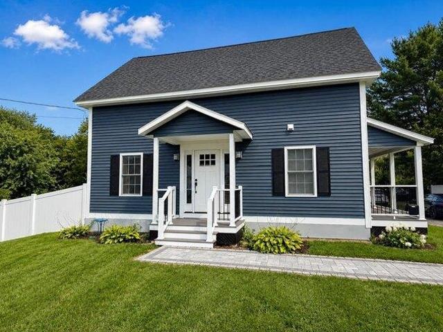 house with 3 bedroom, Allenstown NH ES105403276