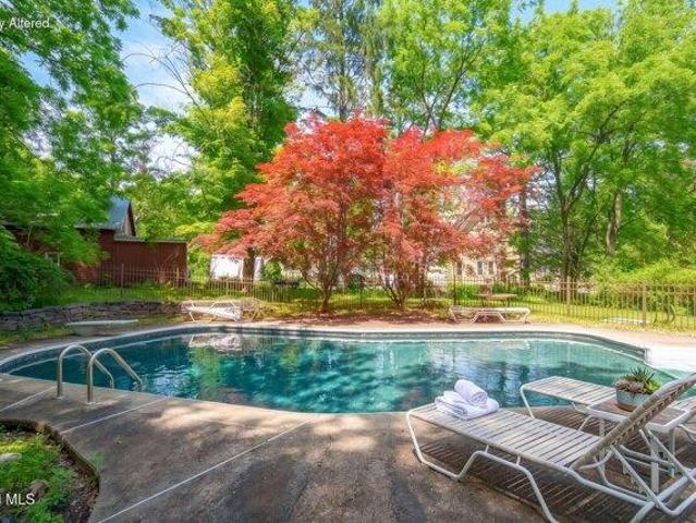 house with 3 bedroom, Altamont NY ES105319260