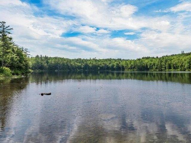 house with 3 bedroom, Alton NH ES105367473