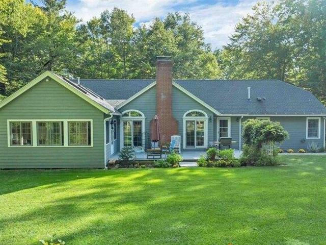 house with 3 bedroom, Alton NH ES105678278