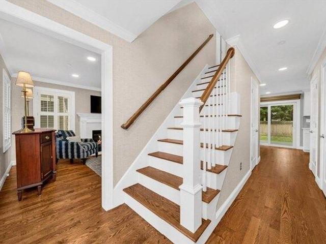 house with 3 bedroom, Amesbury MA ES105495859