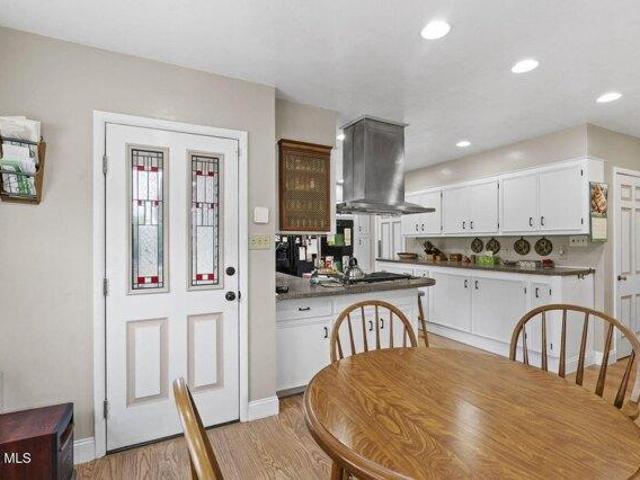house with 3 bedroom, Amsterdam NY ES105292427