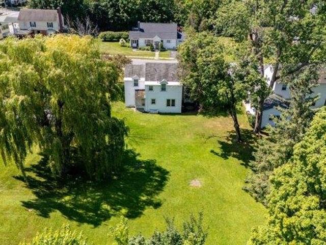 house with 3 bedroom, Amsterdam NY ES105293684